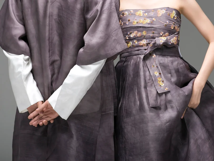 Danhanbok couple look detail