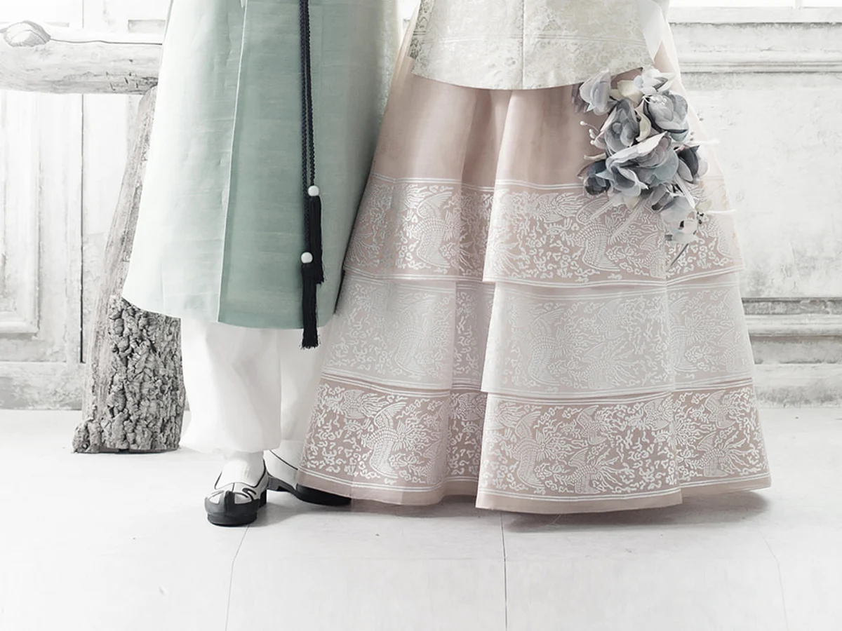 Danhanbok pale modern hanbok lookbook